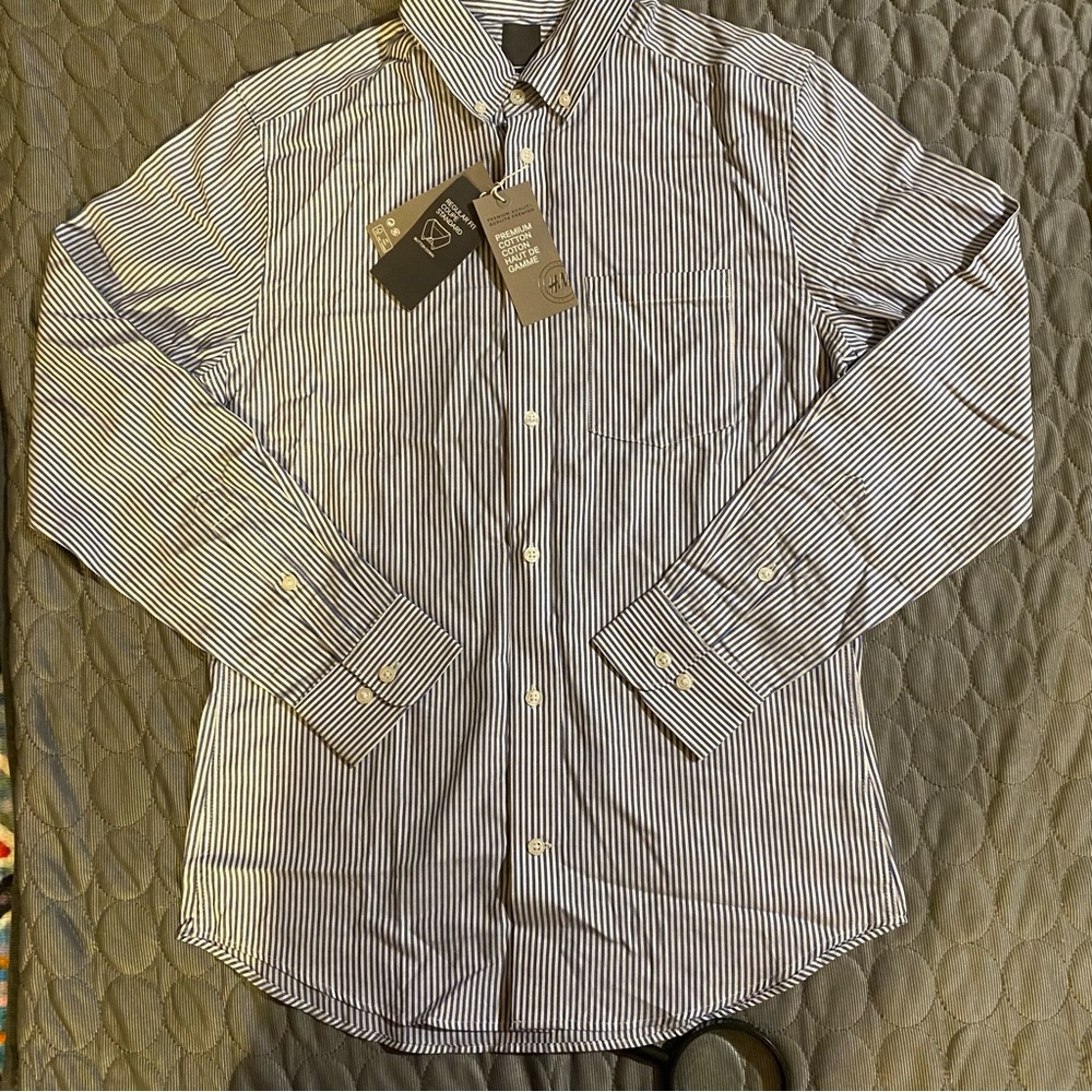 Long sleeved Striped blue - brand new, size small.